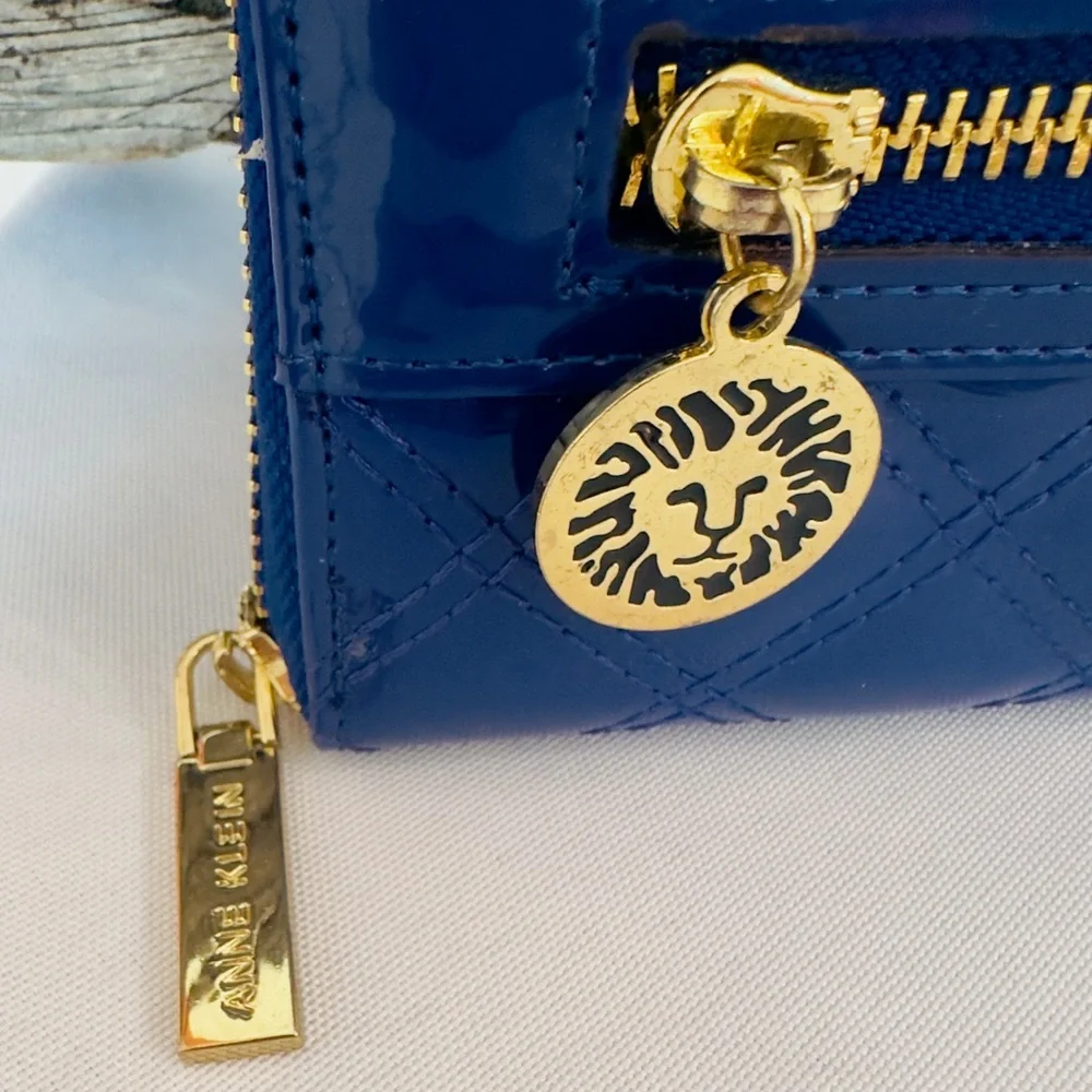 ANNE KLEIN ~ Long Blue Patent Quilted Puffer Leather Wallet w/Gold Hardware